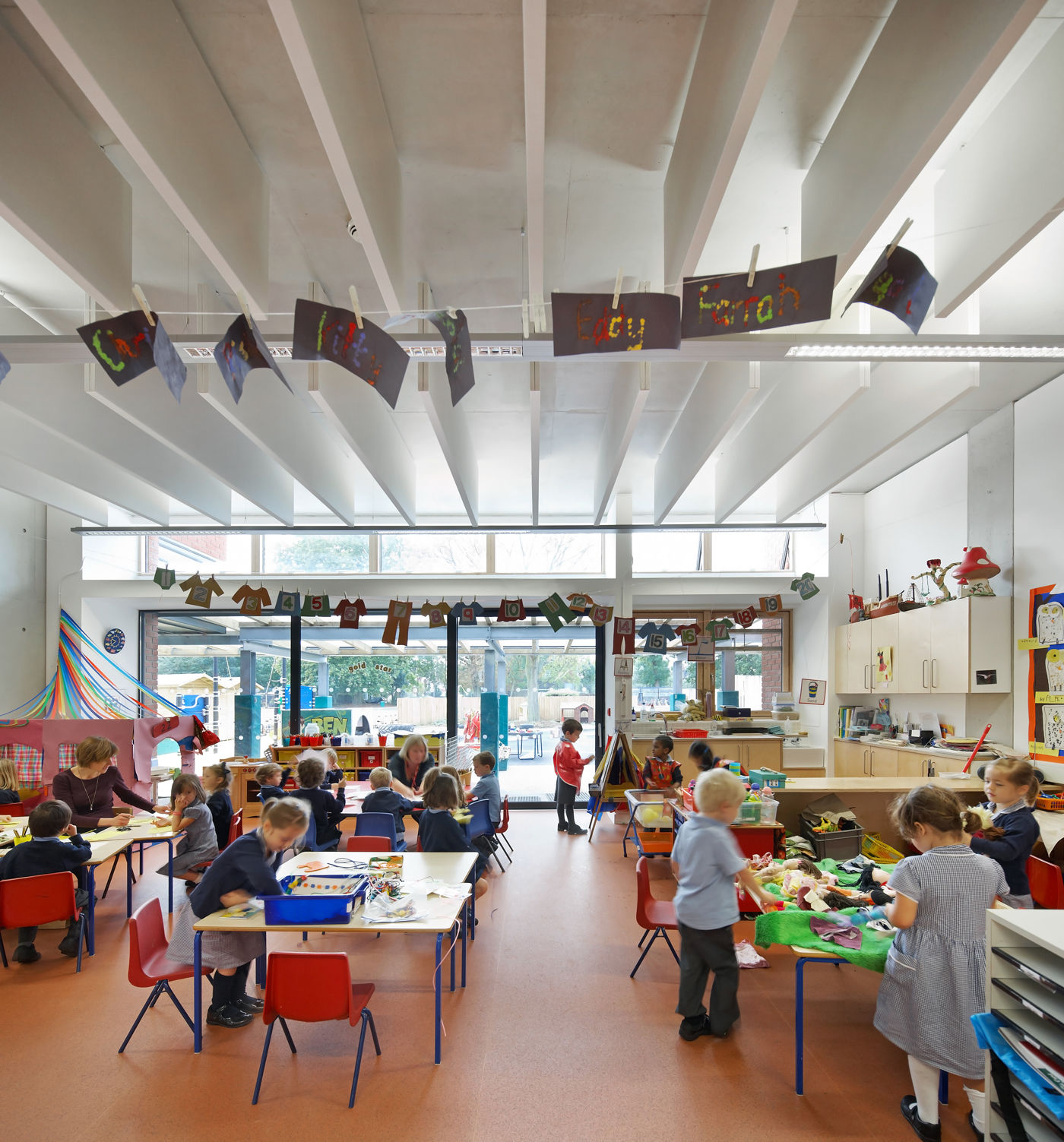 8 Wimbledon Chase School 003